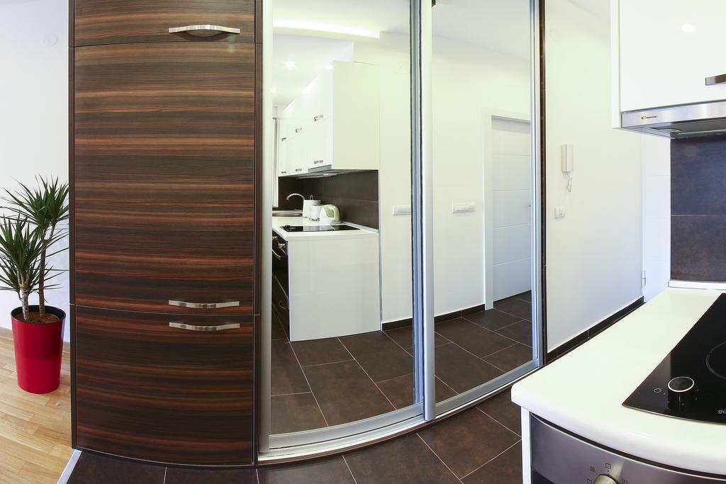 The Boutique Apartment Belgrado Kamer foto